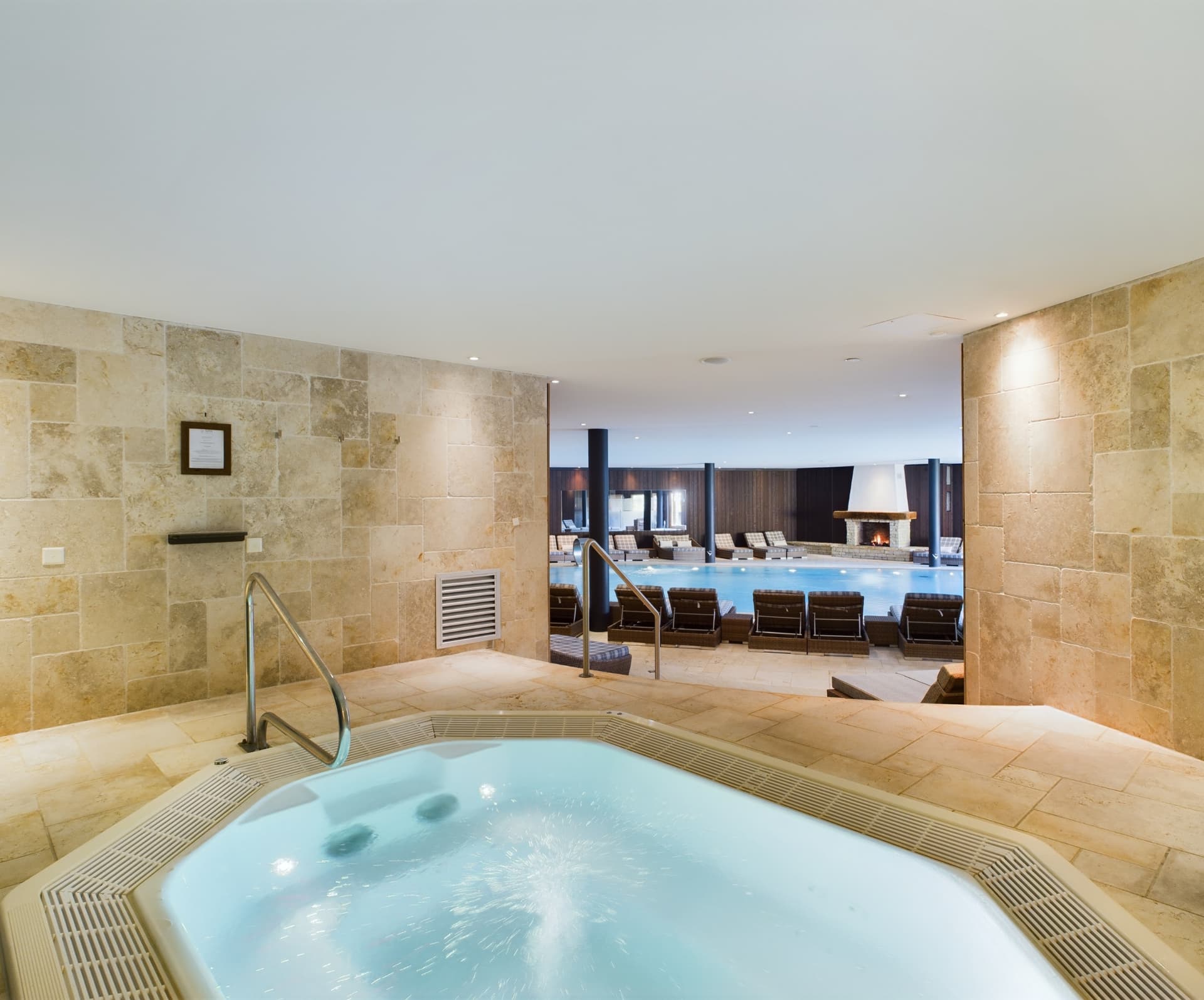 Chalet RoyAlp - Spa & Jacuzzi